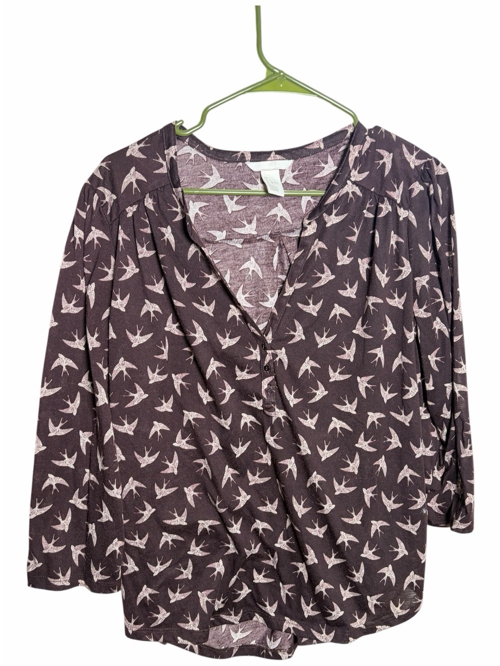 H&M Plum V-Neck Bird Print Blouse